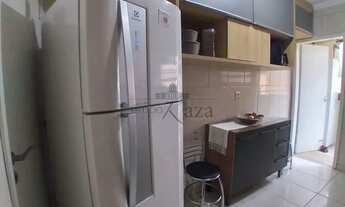 Imagem 6: Oportunidade - Apartamento - Bosque dos Eucaliptos - Edifício Vitor Hugo - 2 Dormitórios