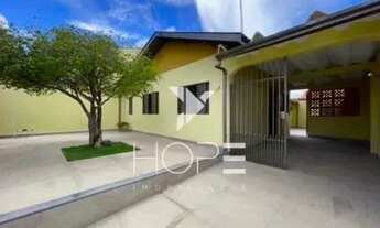 Imagem: Casa para Venda e Locação - 3 Quartos