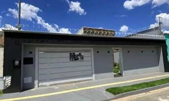 Imagem: Casa à venda no bairro Jardim Buriti Sereno