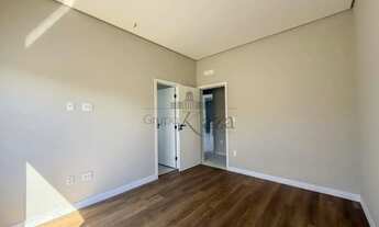 Imagem 14: Casa em Condomínio à Venda