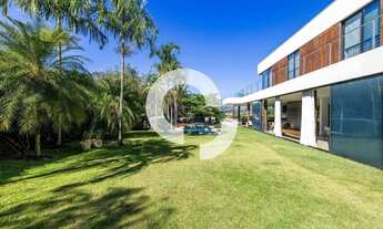 Imagem 2: Casa em Condomínio, à venda, 3 quartos, sendo 3 suítes e 4 vagas - 3.950.000,00