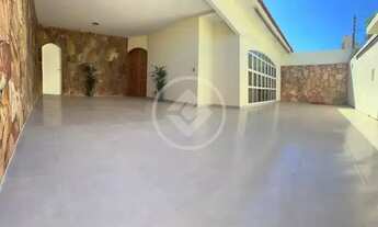 Imagem: Casa com 3 Quartos à venda, 384m² - Nova