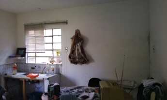 Imagem 7: Casa para demolicao de esquina