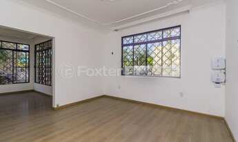 Imagem 6: FOXTER vende casa com 161 metros quadrados com 2 quartos em Passo da Areia - Porto Alegre