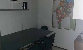 Imagem 3: Sala no Calhau 100% Mobiliada Primeiríssima