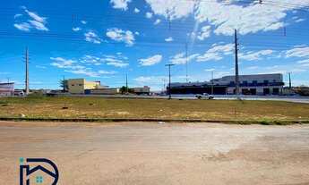 Imagem 4: Área comercial em Avenida Independência