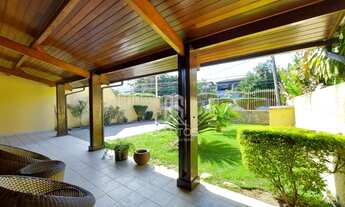 Imagem 4: Casa Duplex - 3 Quartos - Piscina - Churrasqueira - Condomínio Fechado - Financia