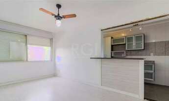 Imagem 2: Porto Alegre - Apartamento Padrão - Cristal