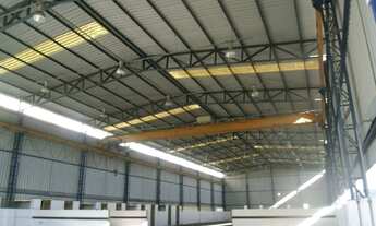 Imagem 6: Galpão para aluguel possui 900 no Civit II com ponte rolante