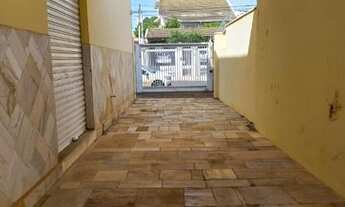 Imagem 2: Sobrado para venda possui 420 metros quadrados com 5 quartos