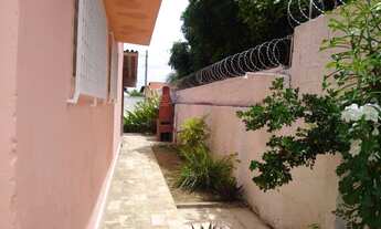 Imagem 5: Casa para venda com 450 metros quadrados com 3 quartos