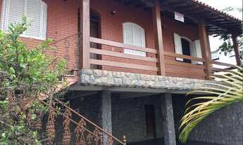 Imagem: Ofereço quarto individual em república