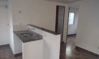 Imagem 2: Aluga-se excelente casa/kitnet em Bangú