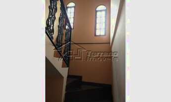 Imagem: Casa com 4 dormitórios, sendo 1 suíte