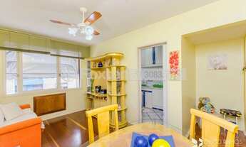 Imagem 2: Porto Alegre - Apartamento Padrão - Petrópolis