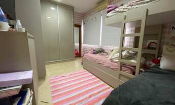 Imagem 7: Casa de condomínio térrea para venda com 246 metros quadrados com 5 quartos