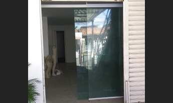 Imagem 2: Loja-Rio Doce com 70 m² Rua Principal da Freira