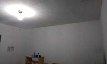 Imagem 2: Casa para demolicao de esquina