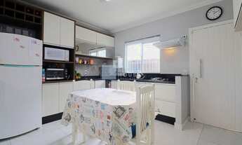 Imagem 2: Ampla casa aconchegante no bairro Tribess!