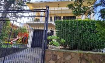 Imagem 2: Sobrado 300m2 para venda no bairro Dores Próximo Hospital da Brigada em Santa Maria RS