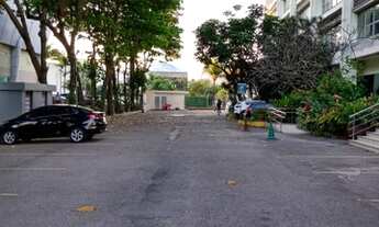 Imagem 7: Sala comercial abraçada pelo Barra Shopping e ao lado do New York City