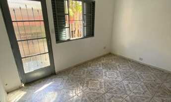 Imagem 2: Casa para Locação em São Paulo, Jardim Peri, 1 dormitório, 1 banheiro, 1 vaga