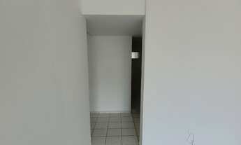 Imagem 7: Apartamento para aluguel possui 70 metros quadrados com 3 quartos em Casa Forte - Recife