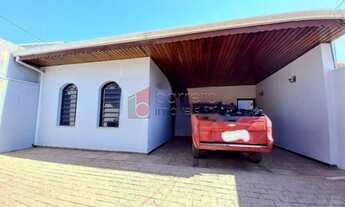 Imagem: Jundiaí - Casa Padrão - Jardim das Carpas