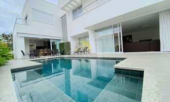 Imagem 3: Aluguel de Temporada e Venda! Casa de 04 suítes na quadra do mar