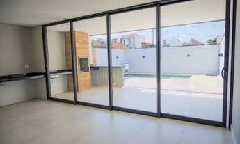 Imagem 4: Casa para venda possui 205 metros quadrados com 3 quartos em condomínio