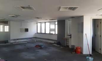 Imagem 4: Sala/Conjunto para aluguel e venda com 90 metros quadrados