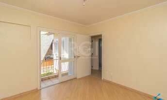 Imagem 4: Porto Alegre - Casa Padrão - Ipanema