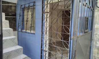 Imagem 3: VENDO UMA CASA Casa com 1 dormitório