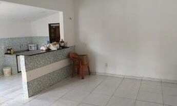 Imagem 2: Casa, ponto comercial e Kitinetes