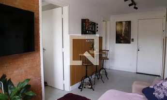 Imagem 4: Apartamento para Aluguel - Vila Zat, 2 Quartos, 42 m2