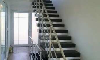 Imagem 2: Casa de condomínio sobrado para aluguel e venda com 360 metros quadrados com 3 quartos