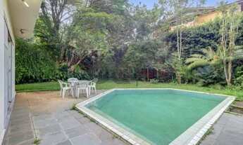 Imagem 3: Sobrado com 4 Dormitórios (3 Suítes) à Venda no Jardim Marajoara, São Paulo/SP