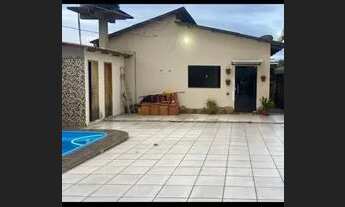 Imagem 5: Vende-se Casa com piscina no Bairro Altamira