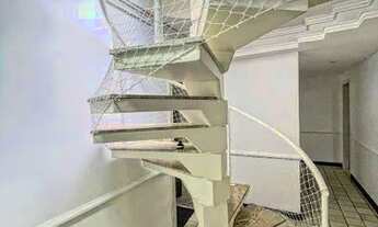 Imagem: Linda cobertura duplex compostas por 4 quartos