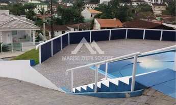 Imagem 3: MZ0175 - Casa para venda tem 500 metros quadrados com 5 quartos em Bom Retiro - Joinville