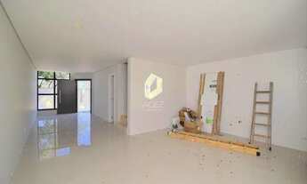 Imagem 6: Casa nova em condomínio, com quintal amplo, terraço, 03 quartos 1 suíte e 4 vagas de garag