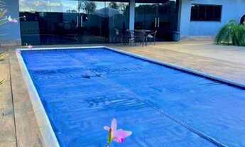 Imagem 6: Casa de condomínio térrea para aluguel possui 350 metros quadrados com 4 quartos