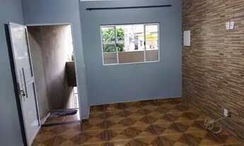 Imagem 5: Casa para aluguel tem 45 metros quadrados com 1 quarto em Jardim Miriam - São Paulo - SP