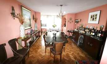 Imagem 5: Posto 6 próximo ao metrô 227 metros 4 qtos, 1 vg