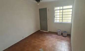 Imagem: Alugo apartamento térreo R$700,00