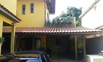 Imagem 4: Linda casa em estilo colonial