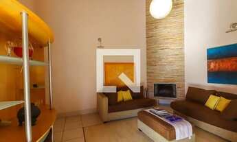 Imagem 2: Casa de Condomínio à Venda - Medeiros, 2 Quartos, 240 m2