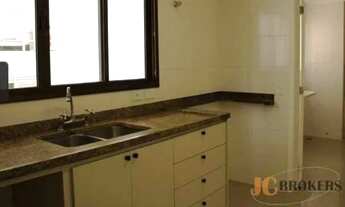 Imagem 7: Apartamento com 274m², 4 dormitórios sendo 3 suítes, 3 vagas