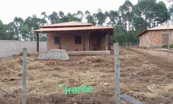 Imagem 2: Chácara de 1000 m2 com construção em acabamento