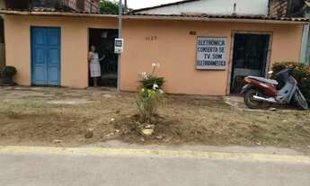 Imagem: TERRENO 10X60 COM TRÊS CASAS